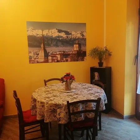 Elegante, Signorile Bilocale Lungo Il Fiume Po Apartment *